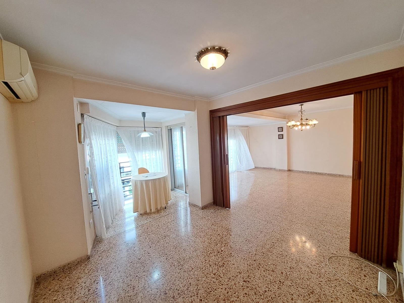 4 sovrum Lägenhet till salu i Alzira - 190 000 € (Ref: 9873480)