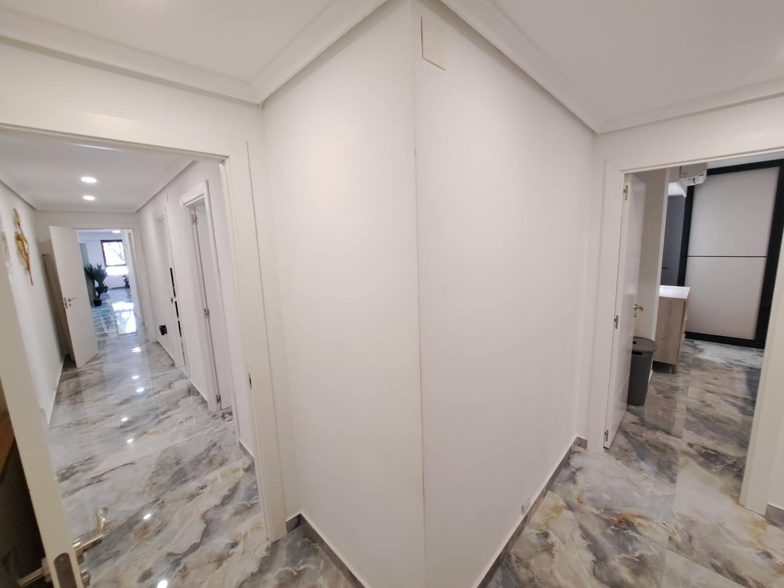 4 sypialnia Mieszkanie na sprzedaż w Alzira - 285 000 € (Ref: 9881911)