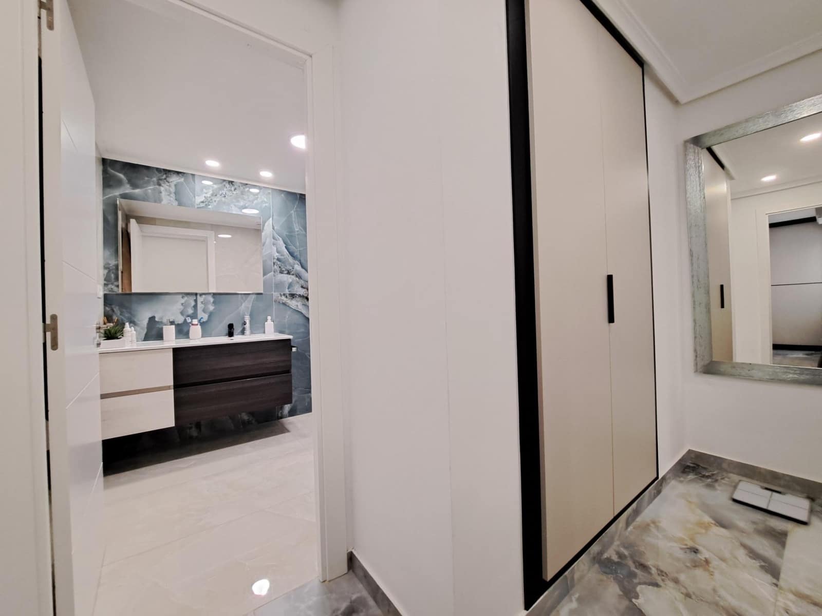 4 sypialnia Mieszkanie na sprzedaż w Alzira - 285 000 € (Ref: 9881911)