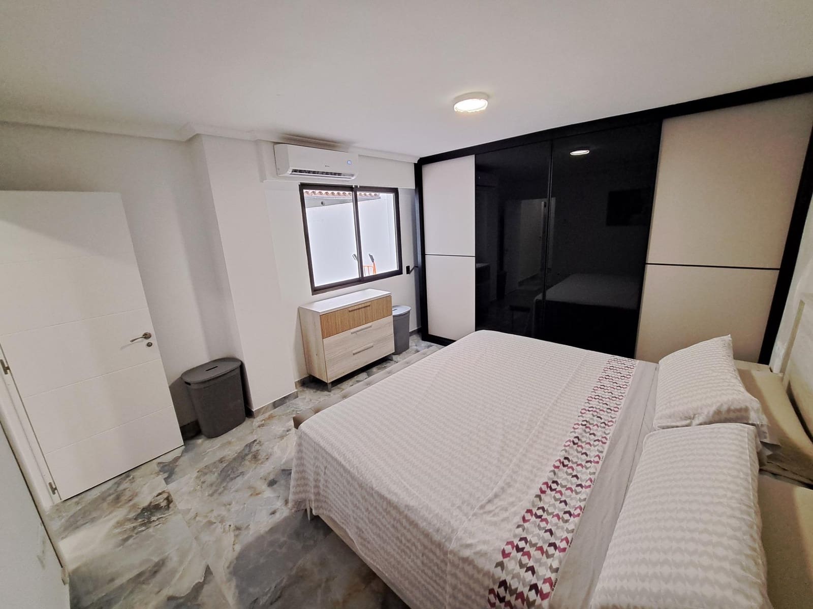 4 sypialnia Mieszkanie na sprzedaż w Alzira - 285 000 € (Ref: 9881911)