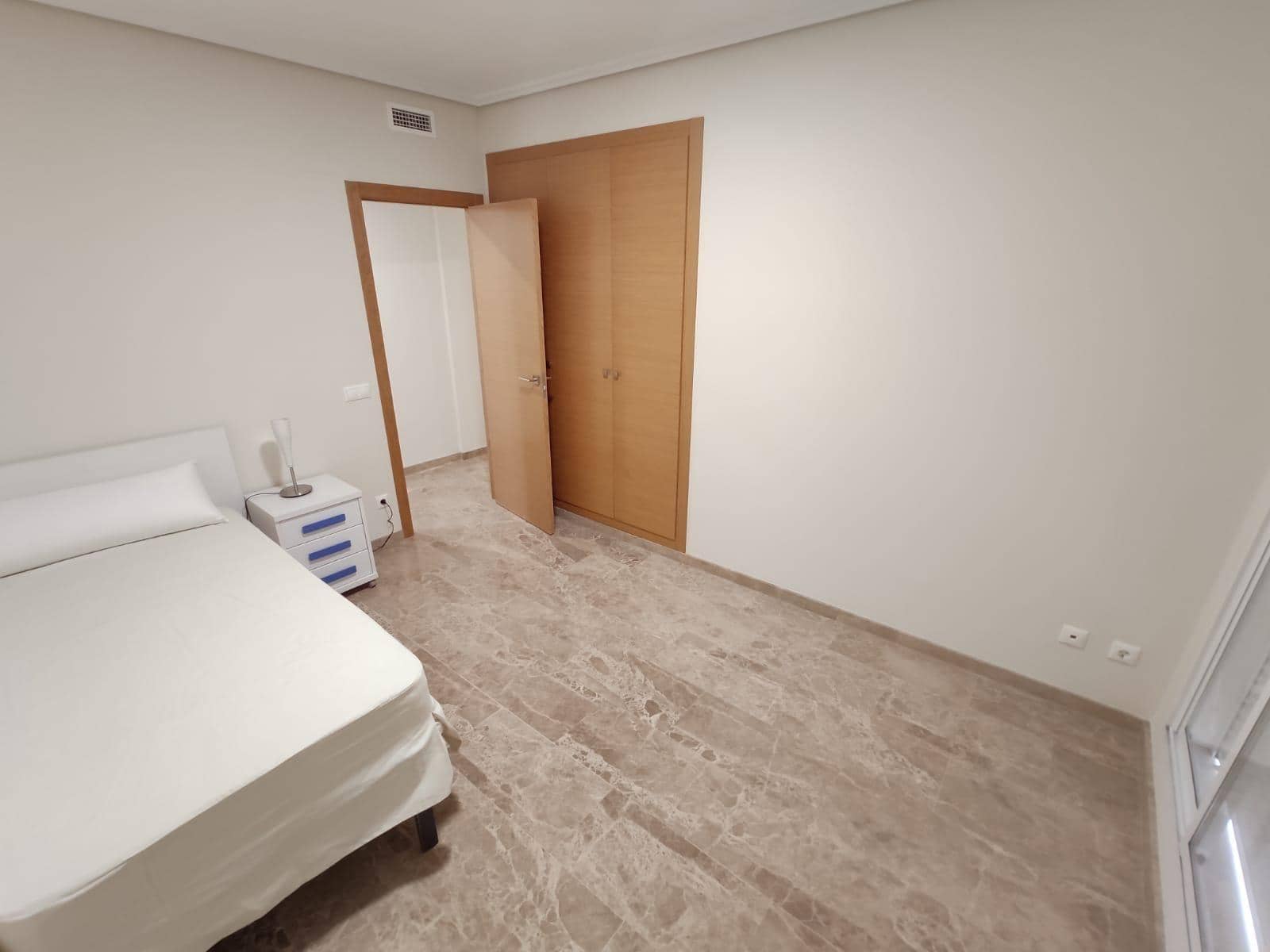 3 slaapkamer Flat te koop in Carlet - € 182.000 (Ref: 9890354)
