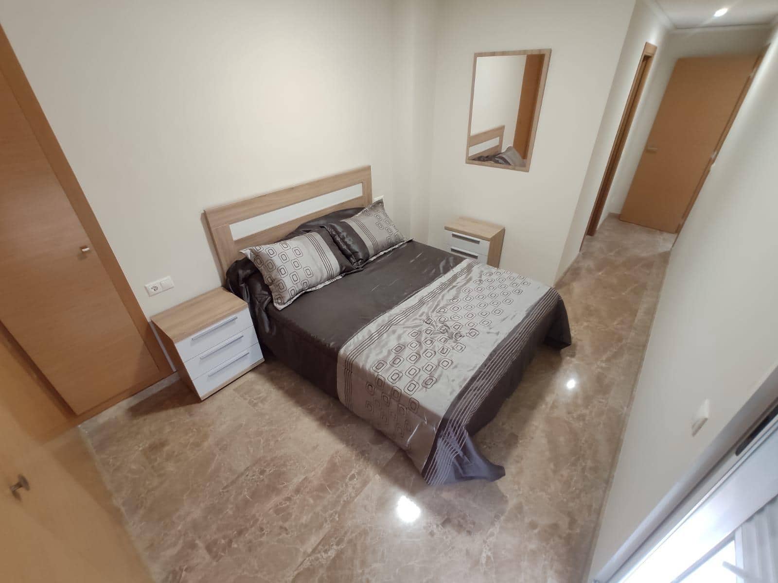 3 slaapkamer Flat te koop in Carlet - € 182.000 (Ref: 9890354)