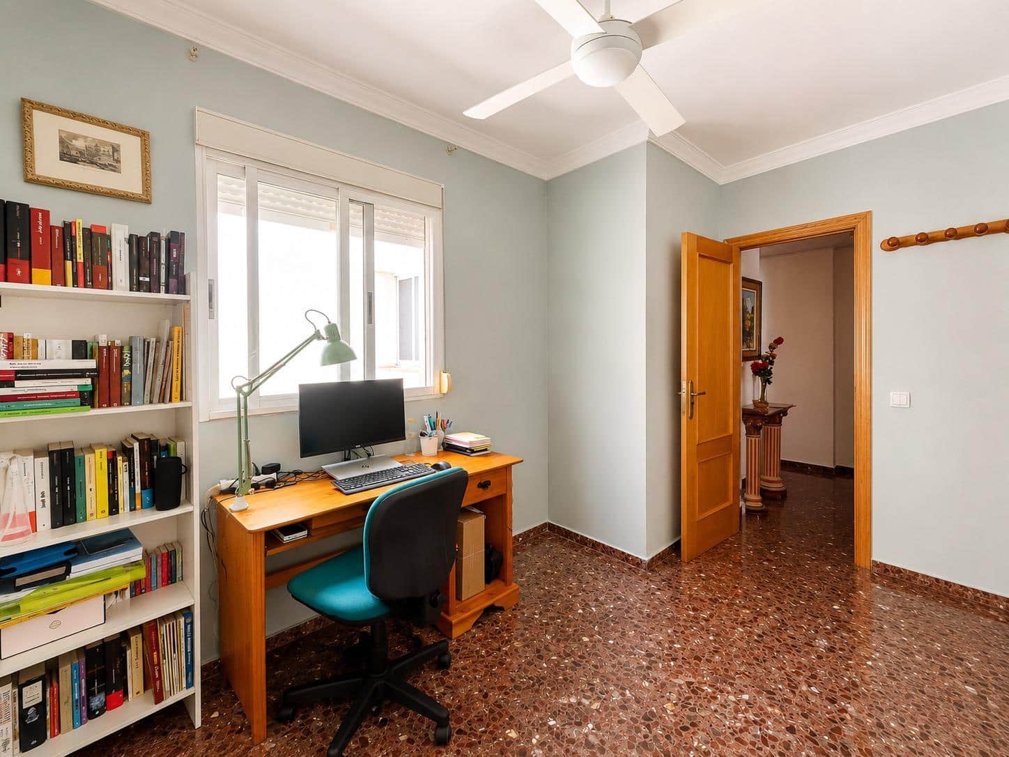 4 bedroom Flat for sale in Carcaixent - € 180,000 (Ref: 9896305)