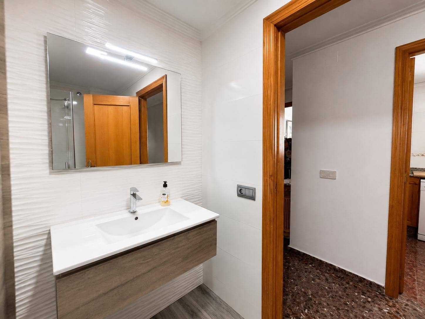4 bedroom Flat for sale in Carcaixent - € 180,000 (Ref: 9896305)