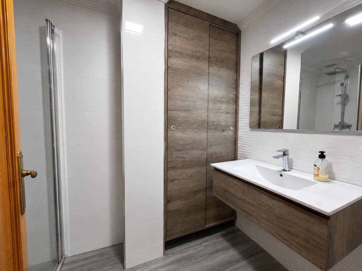 4 bedroom Flat for sale in Carcaixent - € 180,000 (Ref: 9896305)