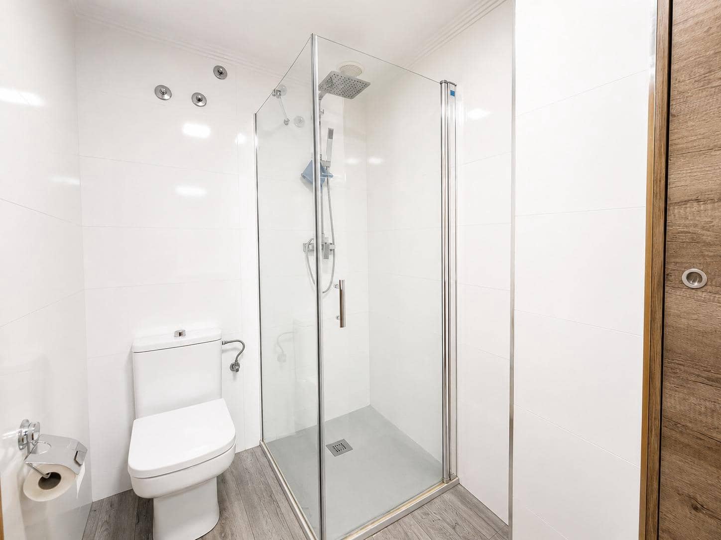 4 bedroom Flat for sale in Carcaixent - € 180,000 (Ref: 9896305)