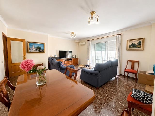 4 slaapkamer Flat te koop in Carcaixent - € 160.000 (Ref: 9896305)