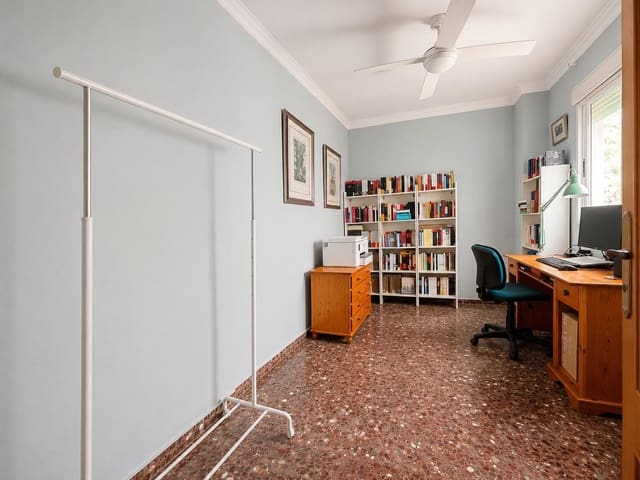 4 slaapkamer Flat te koop in Carcaixent - € 160.000 (Ref: 9896305)