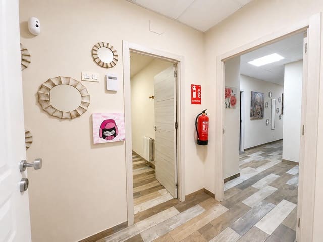 9 Zimmer Gewerbe zu verkaufen in Carcaixent - 115.000 € (Ref: 9907560)