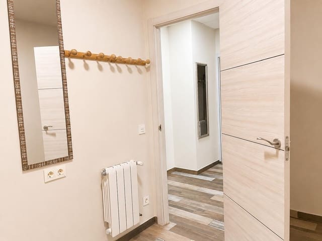 9 Zimmer Gewerbe zu verkaufen in Carcaixent - 115.000 € (Ref: 9907560)
