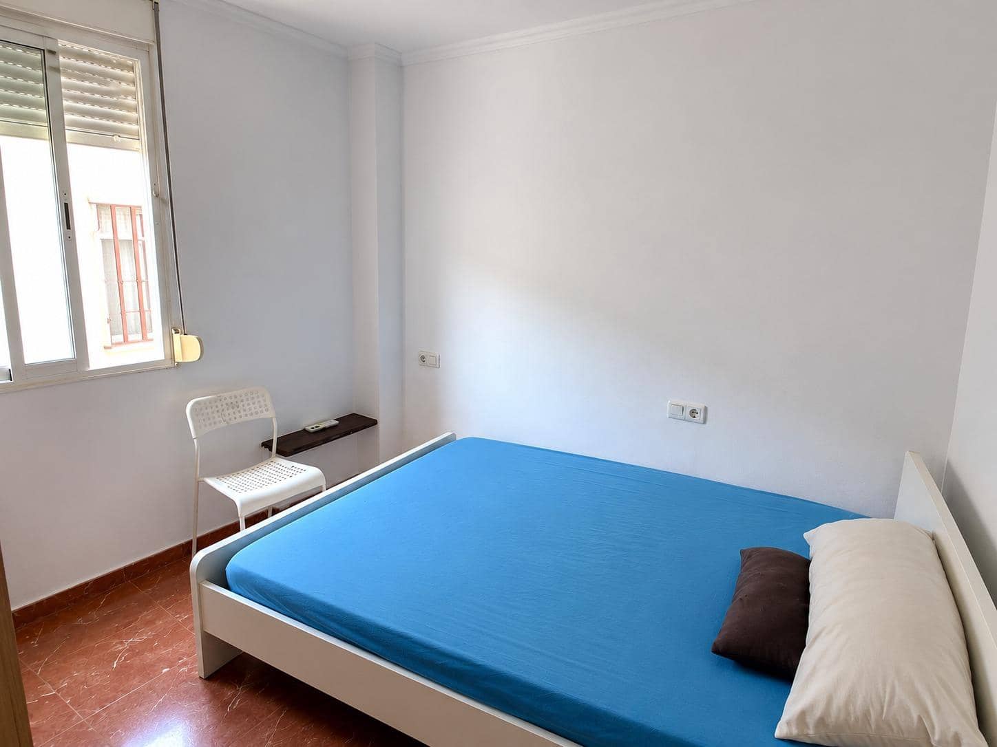 2 bedroom Flat for sale in Carcaixent - € 80,000 (Ref: 9927381)