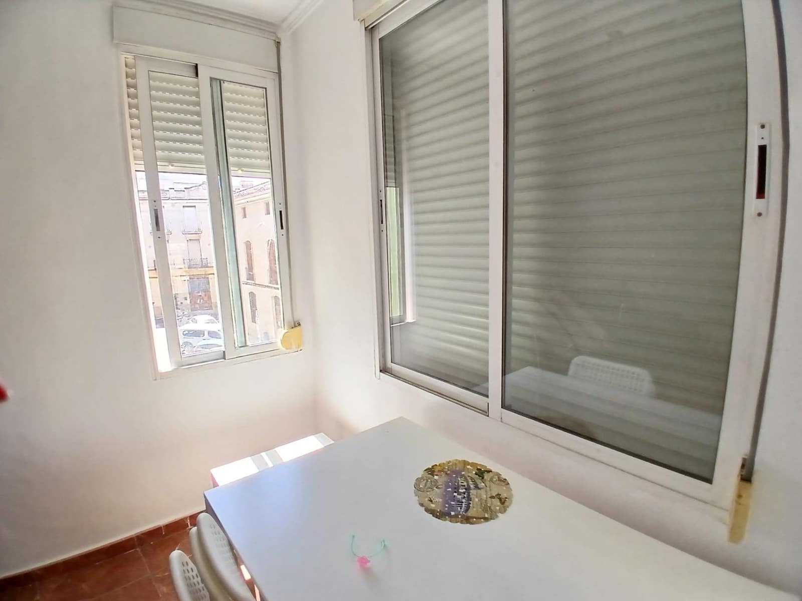 2 bedroom Flat for sale in Carcaixent - € 80,000 (Ref: 9927381)