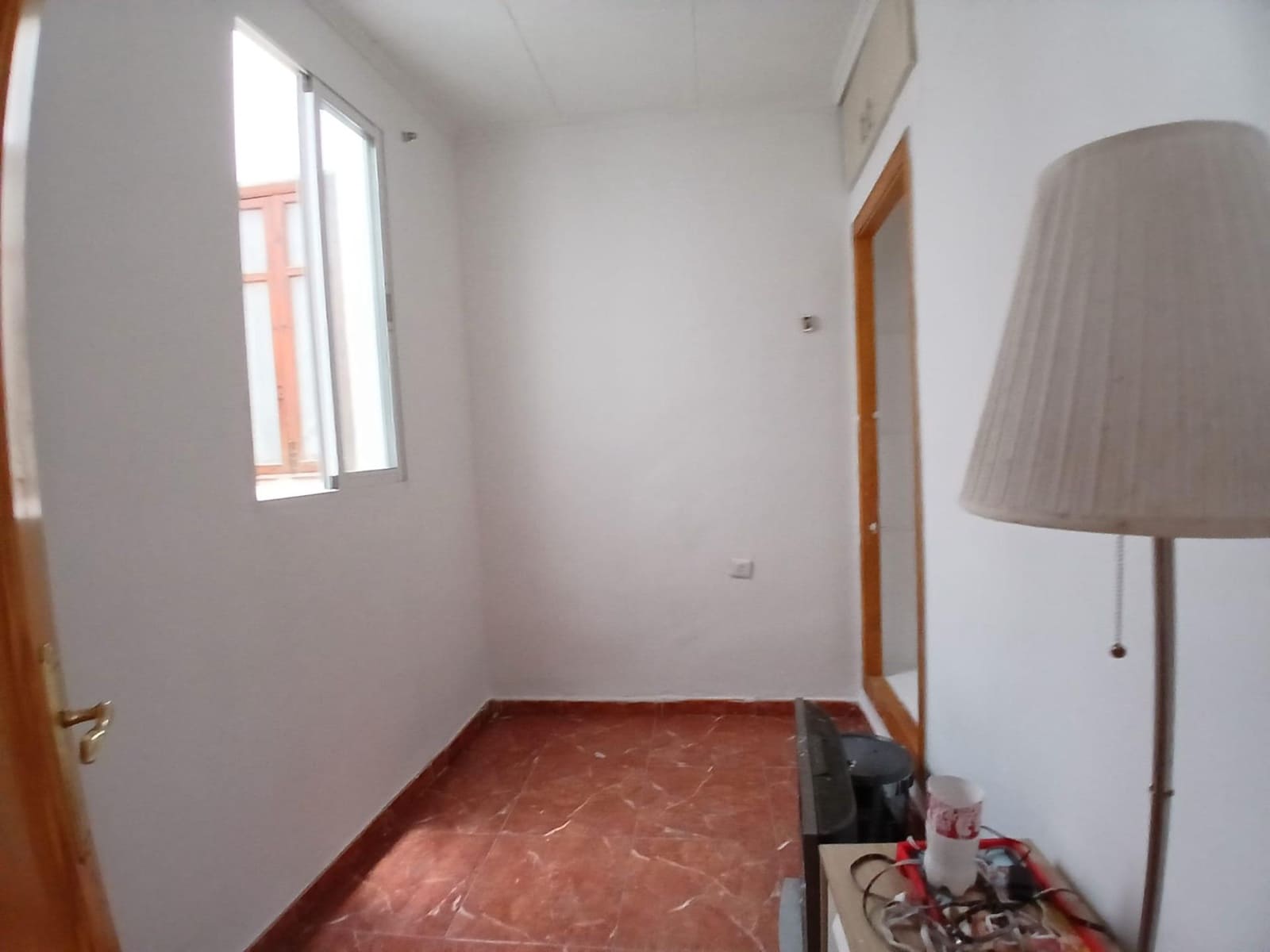2 bedroom Flat for sale in Carcaixent - € 80,000 (Ref: 9927381)