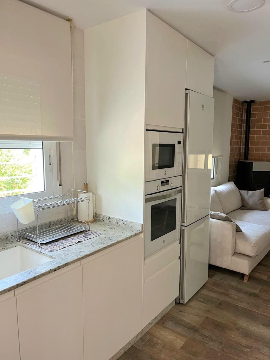 3 Zimmer Villa zu verkaufen in Llombai mit Pool - 240.000 € (Ref: 9927382)