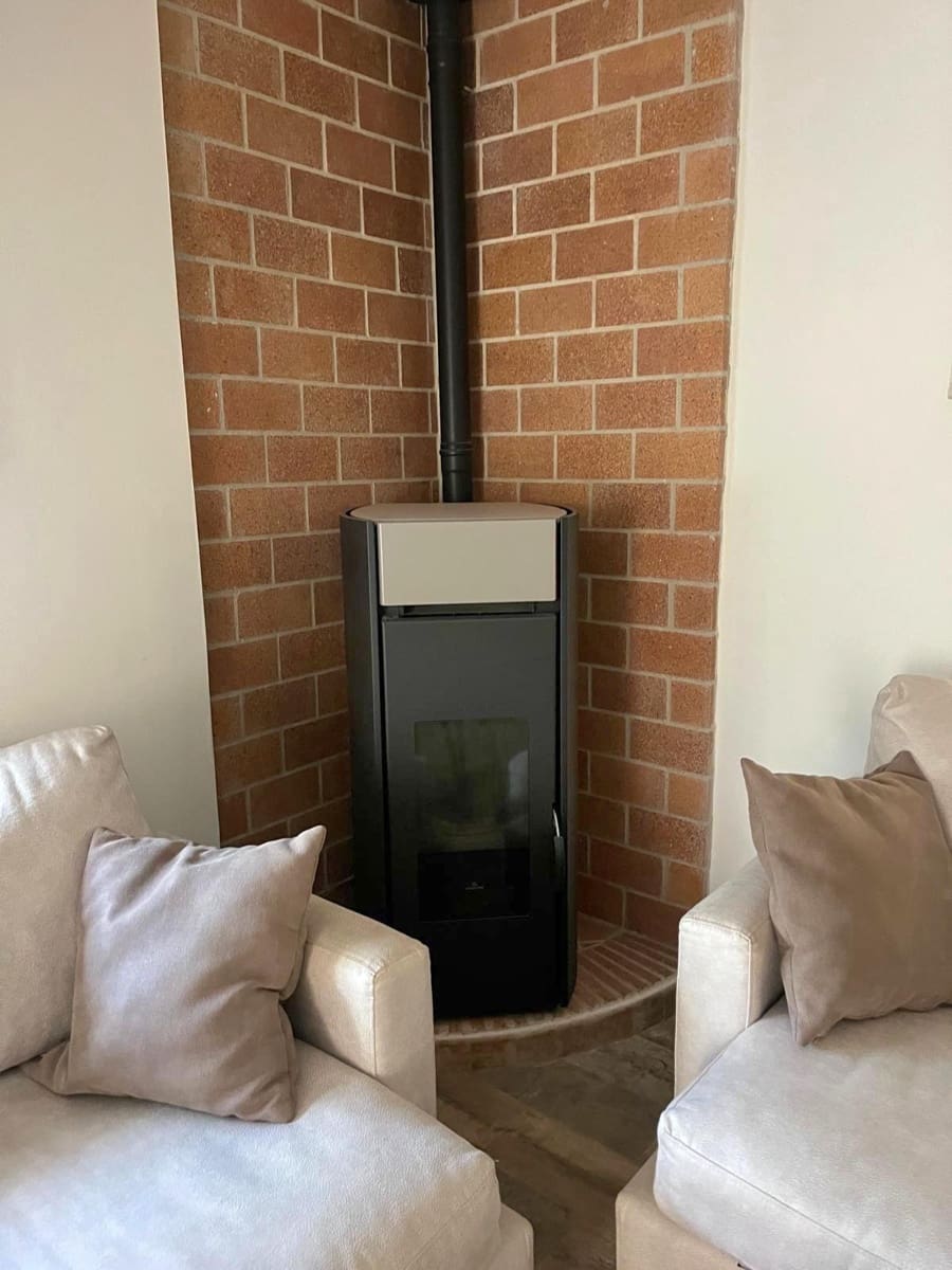 3 Zimmer Villa zu verkaufen in Llombai mit Pool - 240.000 € (Ref: 9927382)