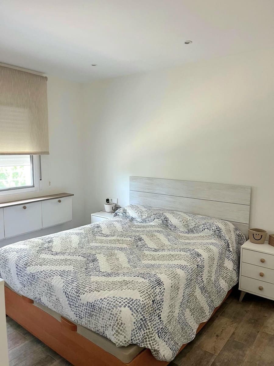 3 Zimmer Villa zu verkaufen in Llombai mit Pool - 240.000 € (Ref: 9927382)