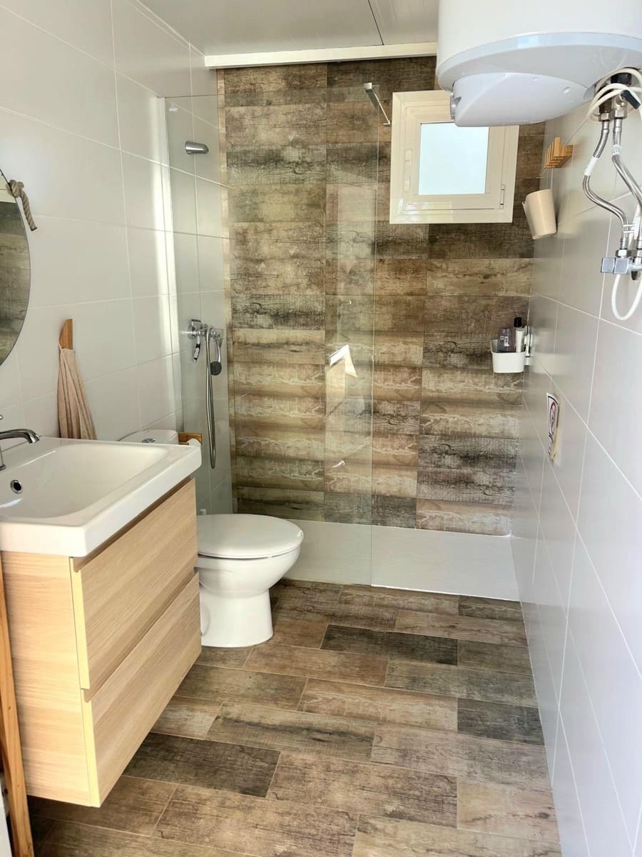 3 Zimmer Villa zu verkaufen in Llombai mit Pool - 240.000 € (Ref: 9927382)