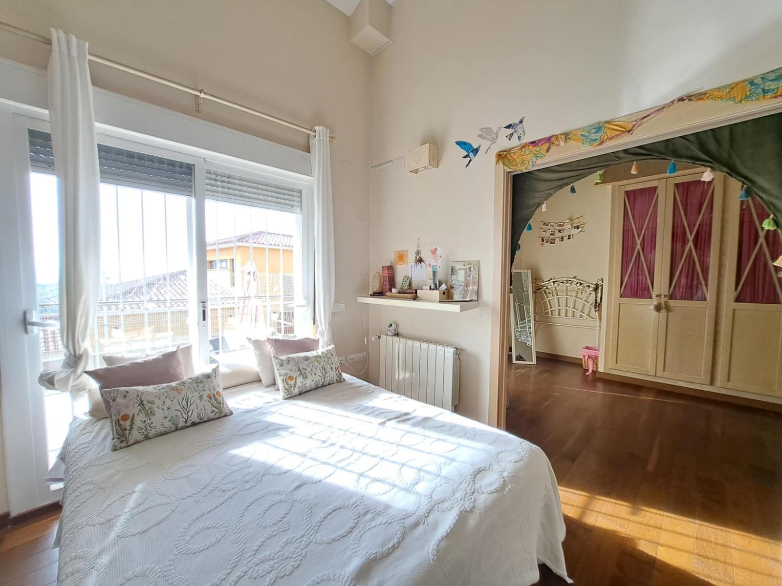 5 bedroom Villa for sale in Alzira with pool garage - € 585,000 (Ref: 9929361)