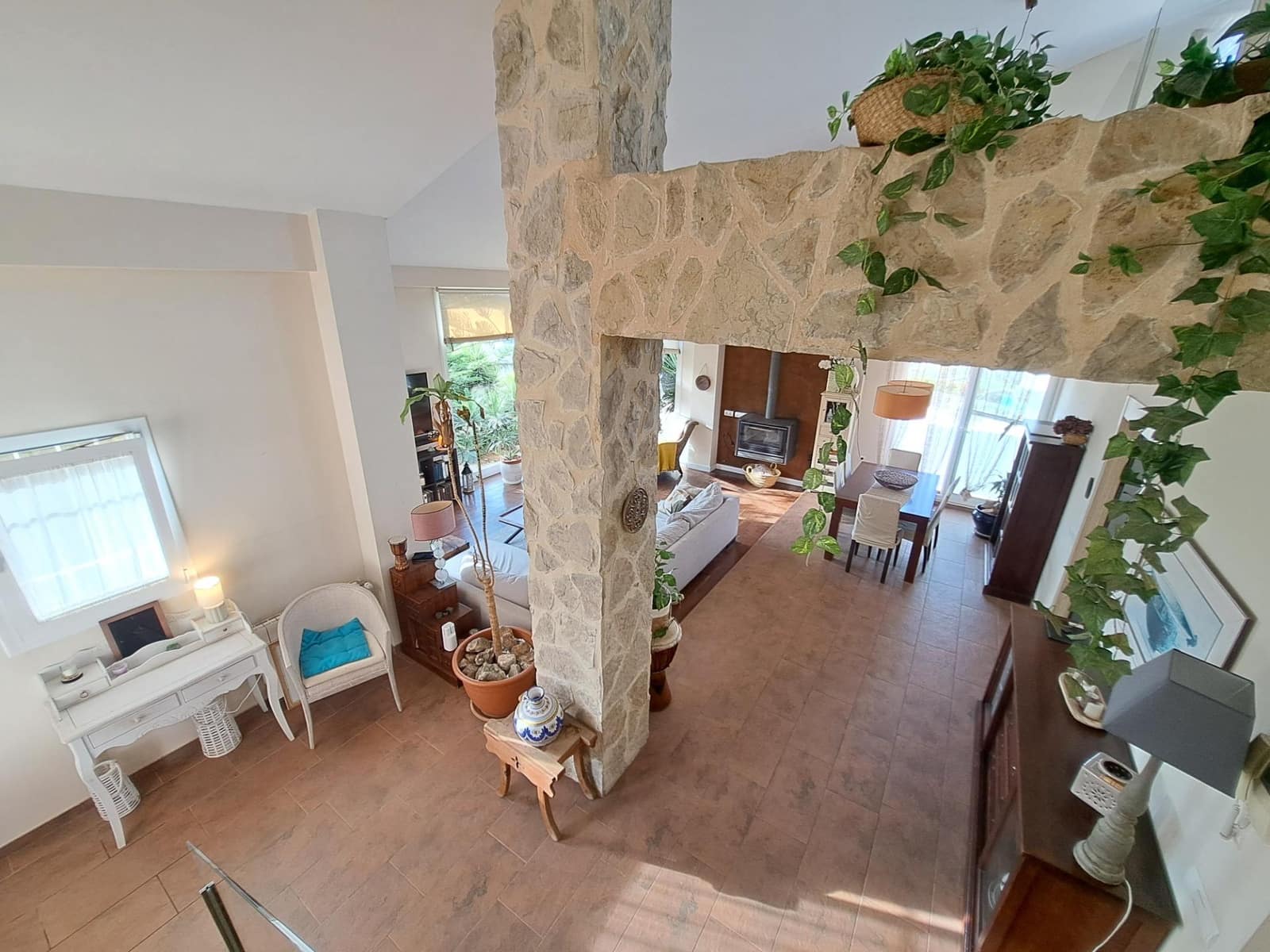 5 bedroom Villa for sale in Alzira with pool garage - € 585,000 (Ref: 9929361)
