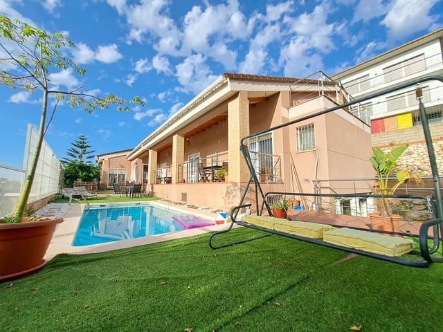 5 bedroom Villa for sale in Alzira with pool garage - € 585,000 (Ref: 9929361)