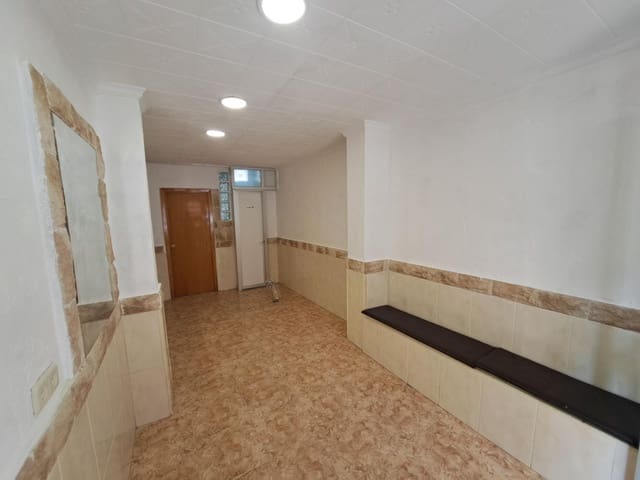 Commerciale da affittare in Alzira - 350 € (Rif: 9938154)