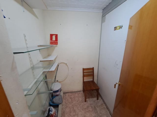 Commerciale da affittare in Alzira - 350 € (Rif: 9938154)
