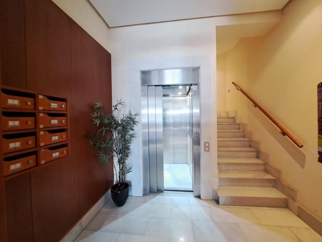 2 slaapkamer Flat te koop in Alzira - € 190.000 (Ref: 9947893)