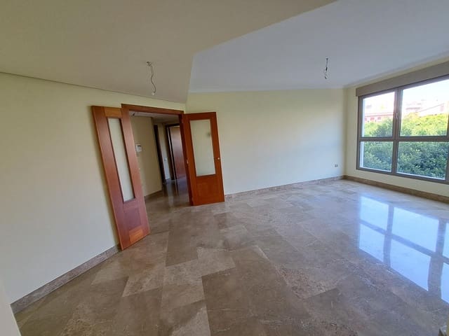 2 slaapkamer Flat te koop in Alzira - € 190.000 (Ref: 9947893)