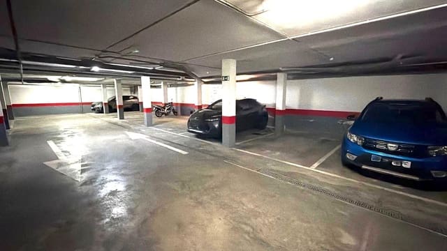 Garage til salg i Carcaixent - € 16.000 (Ref: 9947894)