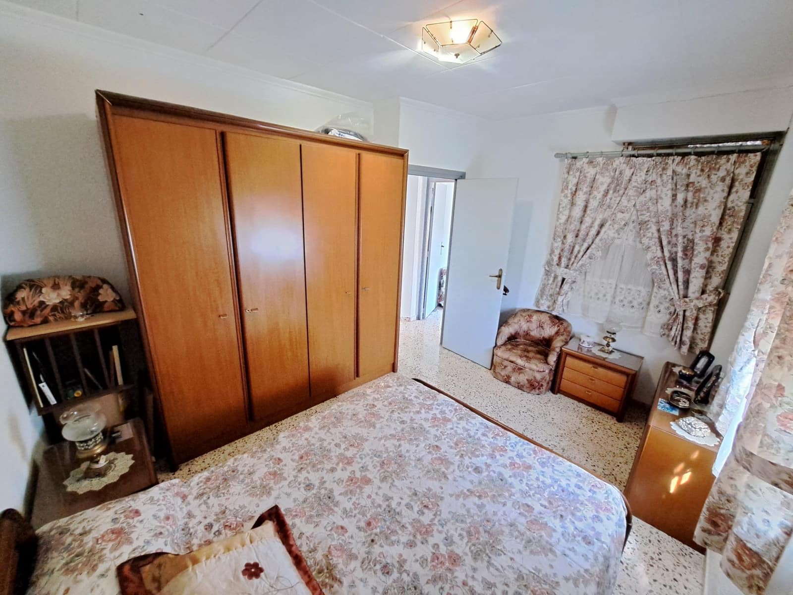 4 sovrum Villa till salu i Alberic med pool garage - 180 000 € (Ref: 9954214)