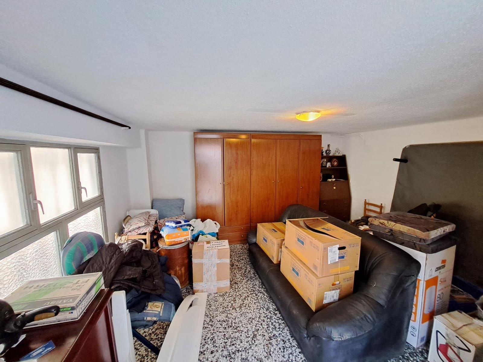 4 sovrum Villa till salu i Alberic med pool garage - 180 000 € (Ref: 9954214)