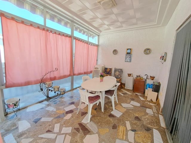 4 sovrum Villa till salu i Alberic med pool garage - 180 000 € (Ref: 9954214)