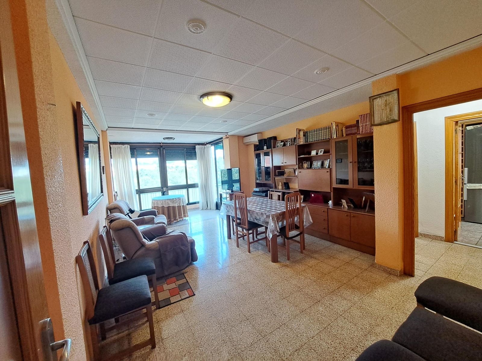4 chambre Appartement à vendre à Alzira - 150 000 € (Ref: 9959762)