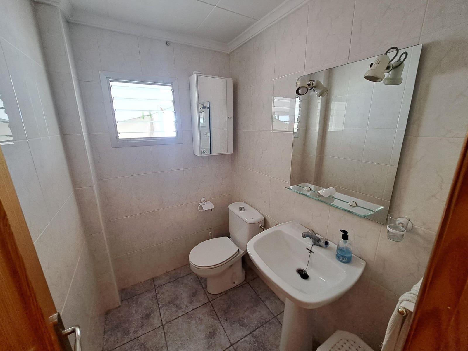 4 chambre Appartement à vendre à Alzira - 150 000 € (Ref: 9959762)