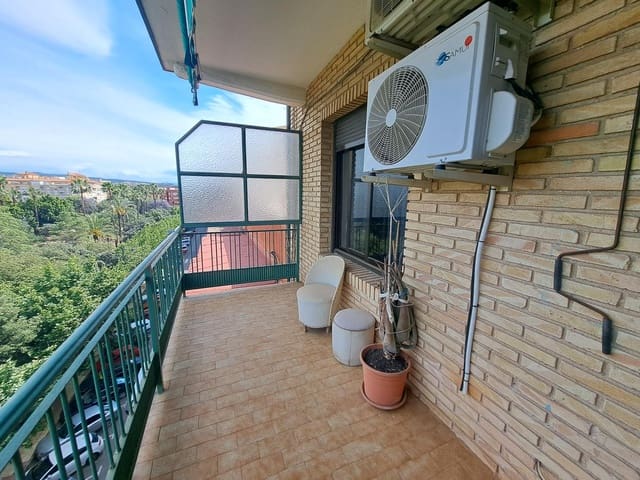 4 chambre Appartement à vendre à Alzira - 150 000 € (Ref: 9959762)