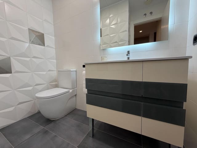 3 bedroom Flat for sale in Alzira - € 420,000 (Ref: 9959763)
