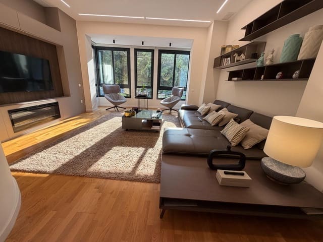 3 bedroom Flat for sale in Alzira - € 420,000 (Ref: 9959763)