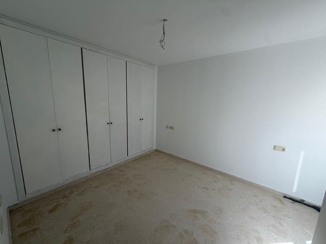 2 camera da letto Appartamento in vendita in Llocnou d'en Fenollet - 110.000 € (Rif: 9959764)