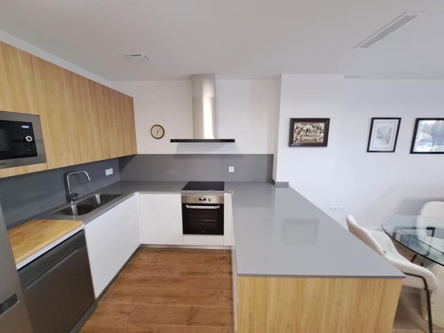 2 soveværelse Lejlighed til salg i Alzira med garage - € 275.000 (Ref: 9966634)