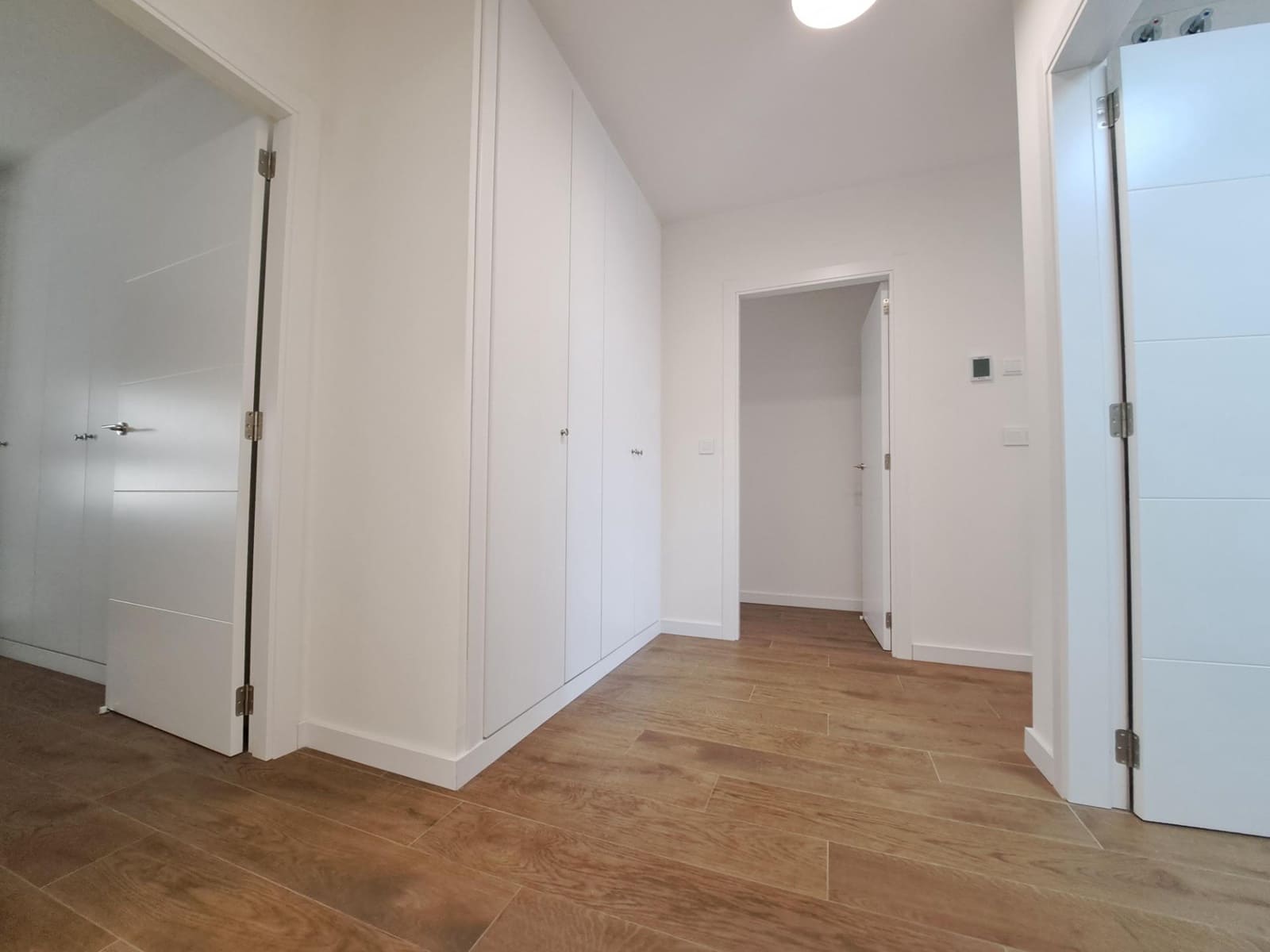 2 makuuhuone Asunto myytävänä paikassa Alzira mukana 
autotalli - 275 000 € (Ref: 9966634)