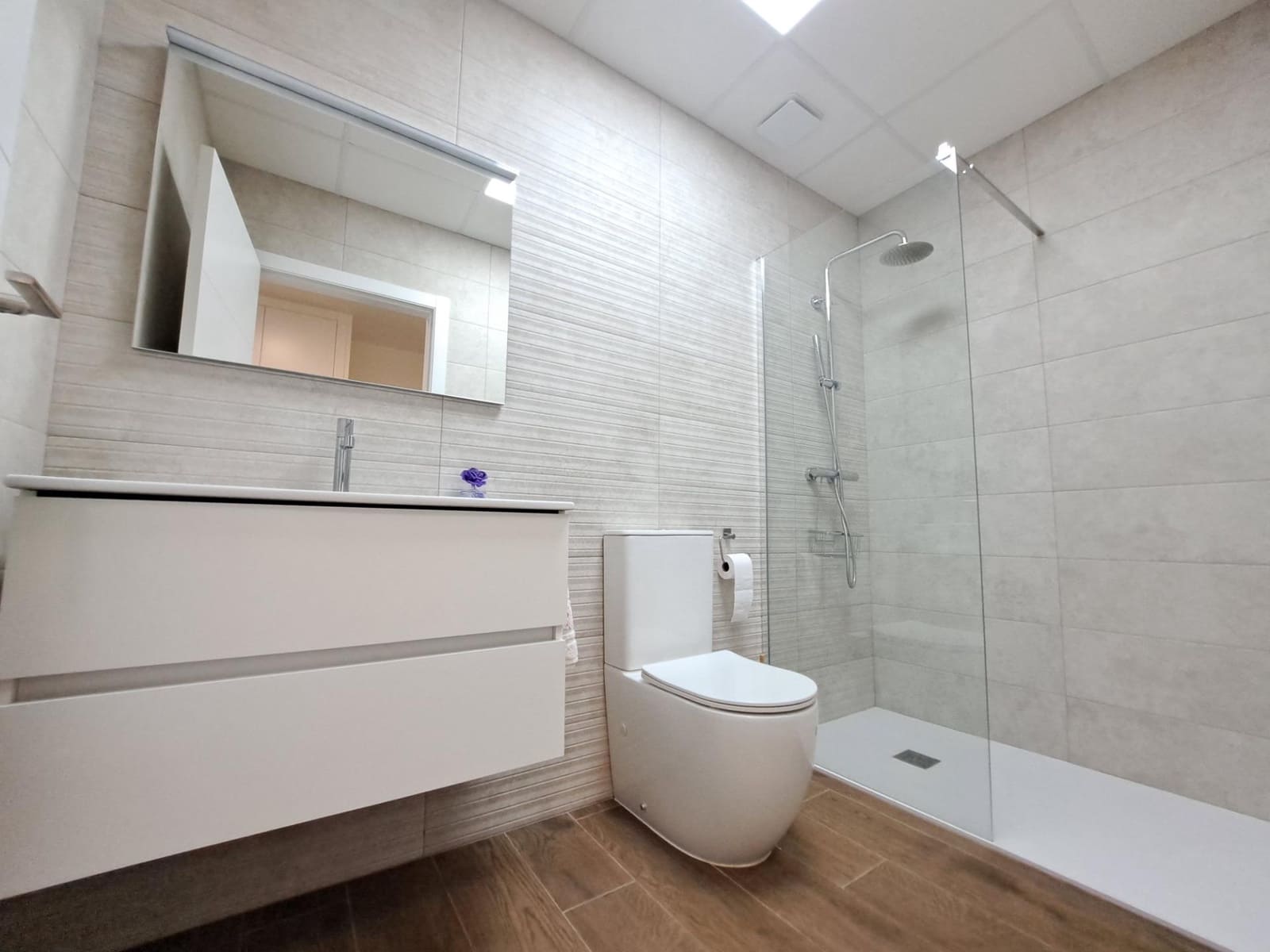 2 makuuhuone Asunto myytävänä paikassa Alzira mukana 
autotalli - 275 000 € (Ref: 9966634)