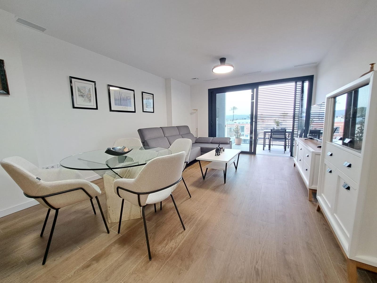 2 makuuhuone Asunto myytävänä paikassa Alzira mukana 
autotalli - 275 000 € (Ref: 9966634)