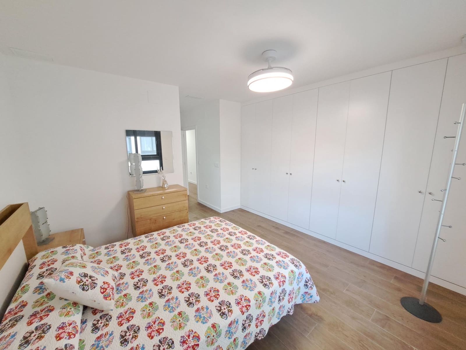 2 makuuhuone Asunto myytävänä paikassa Alzira mukana 
autotalli - 275 000 € (Ref: 9966634)