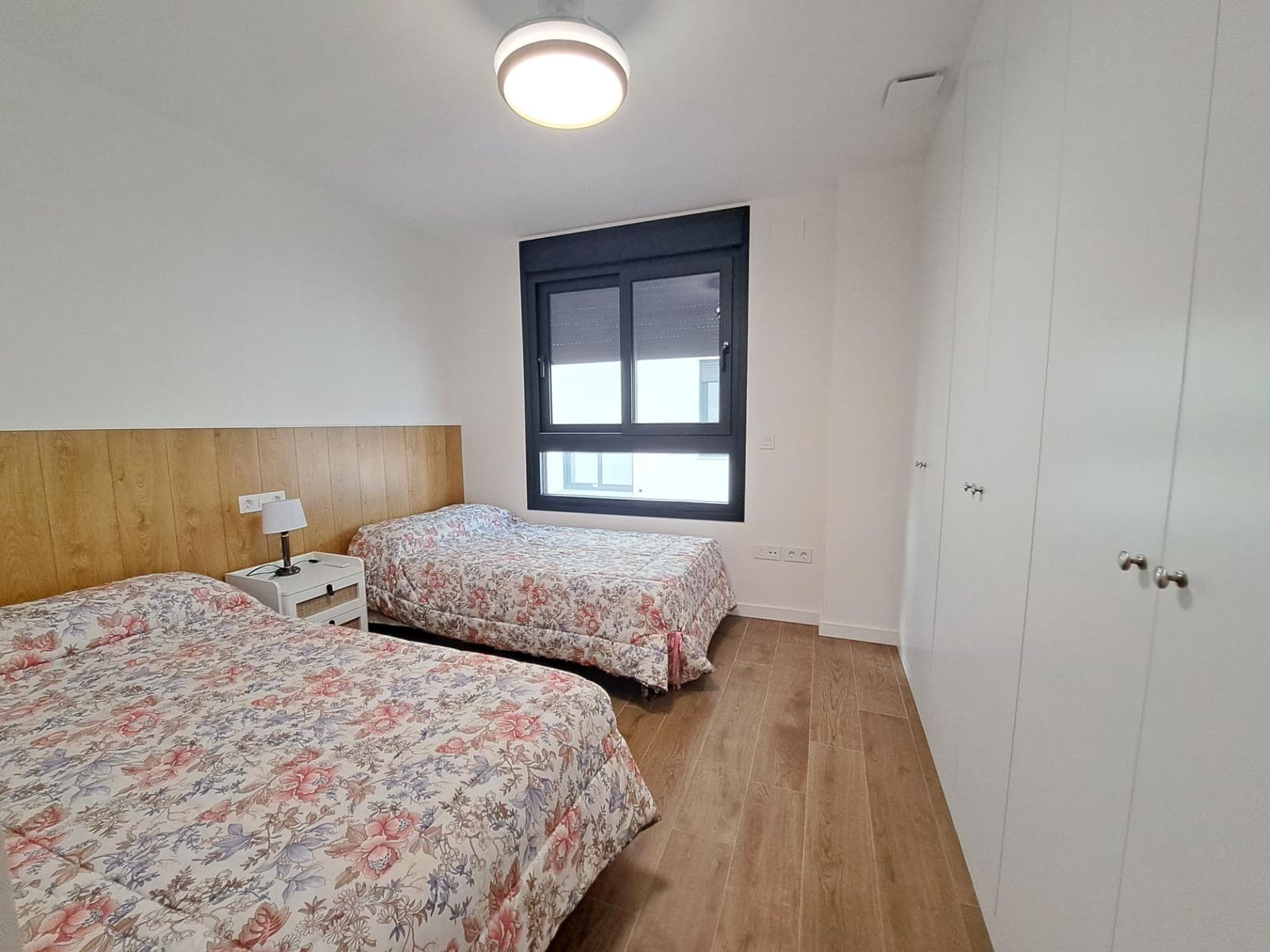 2 makuuhuone Asunto myytävänä paikassa Alzira mukana 
autotalli - 275 000 € (Ref: 9966634)