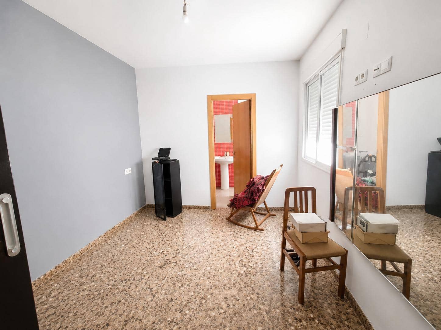 3 bedroom Flat for sale in Albalat de la Ribera - € 128,000 (Ref: 9982957)