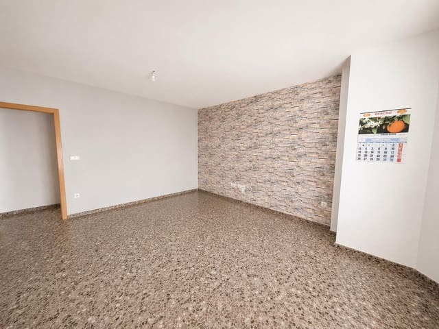 3 slaapkamer Flat te koop in Albalat de la Ribera - € 128.000 (Ref: 9982957)