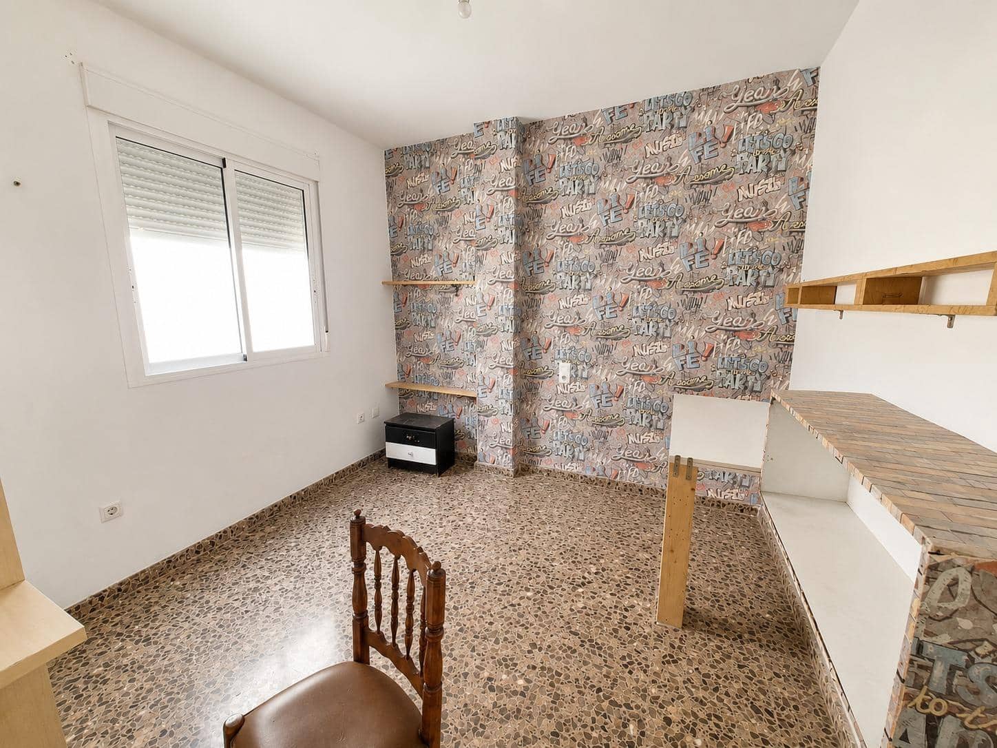 3 bedroom Flat for sale in Albalat de la Ribera - € 128,000 (Ref: 9982957)
