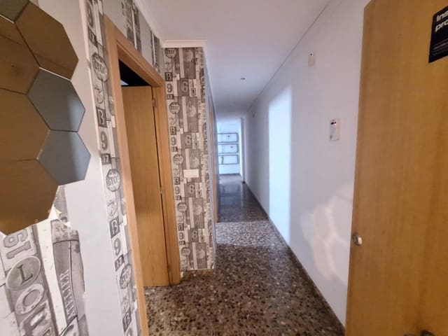 3 slaapkamer Flat te koop in Albalat de la Ribera - € 128.000 (Ref: 9982957)