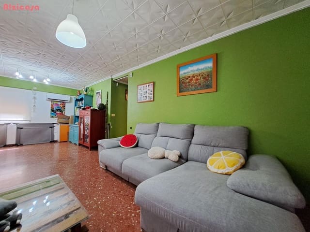 3 sovrum Villa till salu i Alberic med pool garage - 235 000 € (Ref: 9984981)