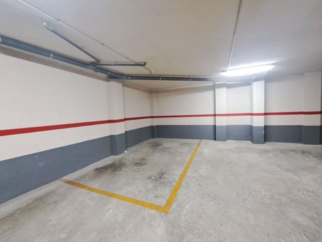 Garaje en Alzira en venta - 15.000 € (Ref: 9990708)